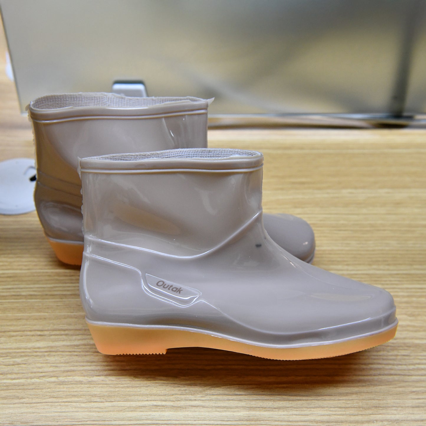 Outak Rubber Shoes, Waterproof Rubber Shoes, Anti-Slip Rubber Boots with Breathable Neoprene Lining